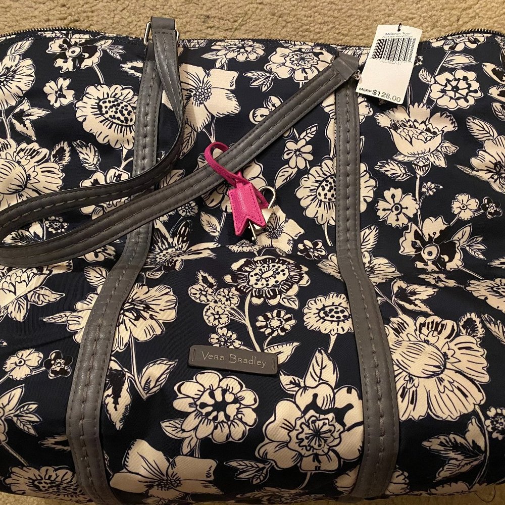 Vera Bradley Midtown Tote in Midnight Floral